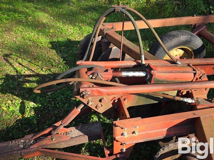 massey-ferguson-52-image-13