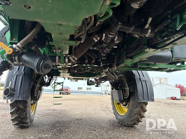 2018-john-deere-r4045-image-43
