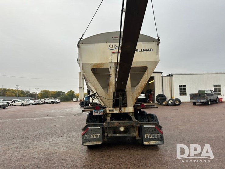 1992-international-9400-image-7