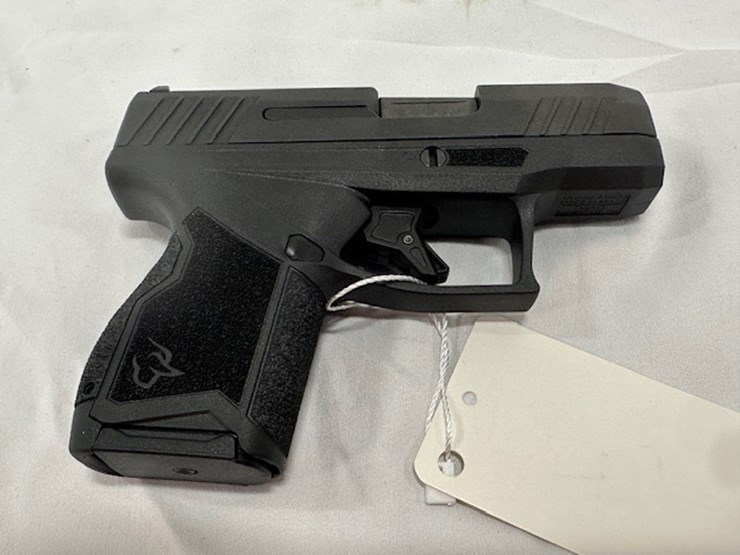 #2025-00065-•-taurus-gx4-pistol-image-48