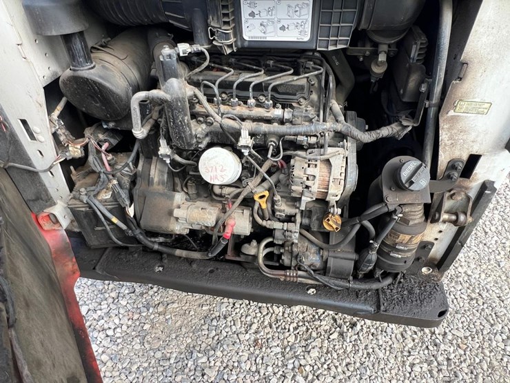 bobcat-s570-image-14