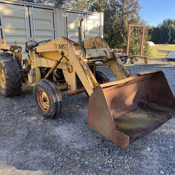 MASSEY-FERGUSON 40