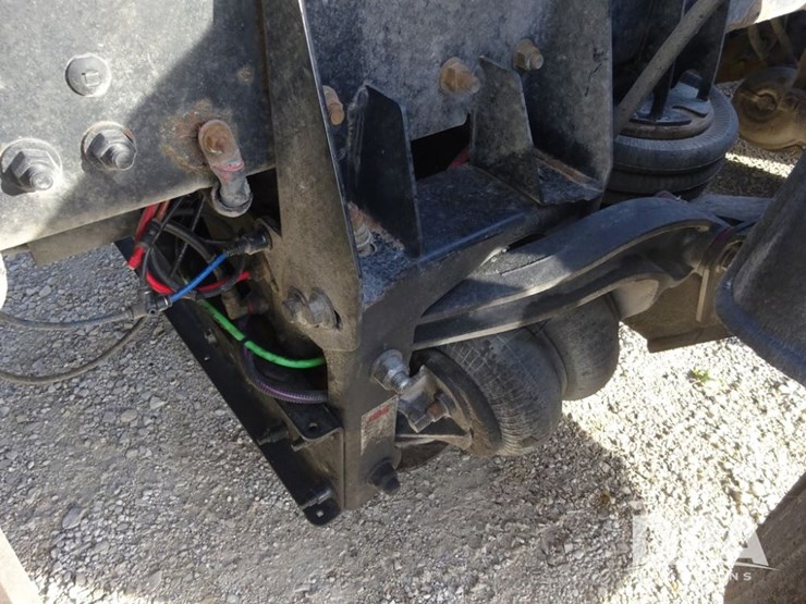 2016-freightliner-coronado-day-cab-glider-truck-(pz13982,-unit-720)-image-59