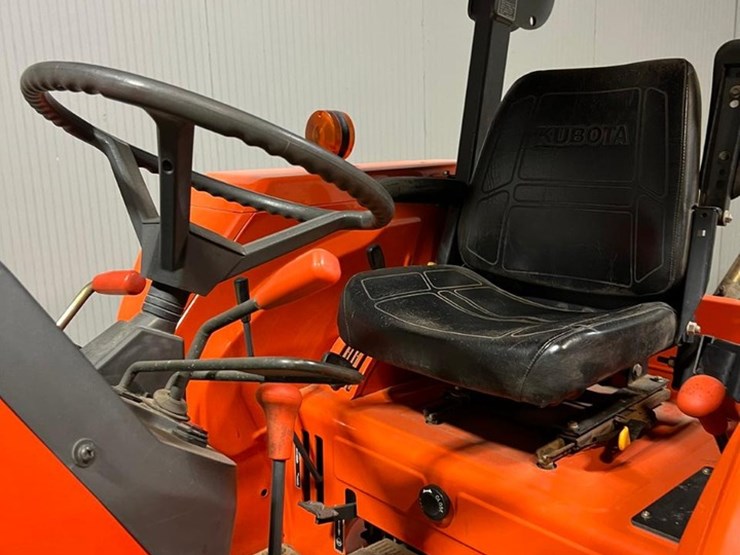 kubota-m5700-image-15