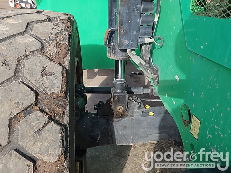 2016-sky-trak-10054-image-24