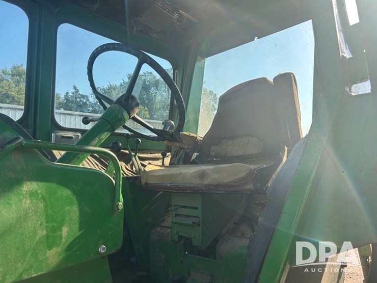 1972-john-deere-4320-image-31