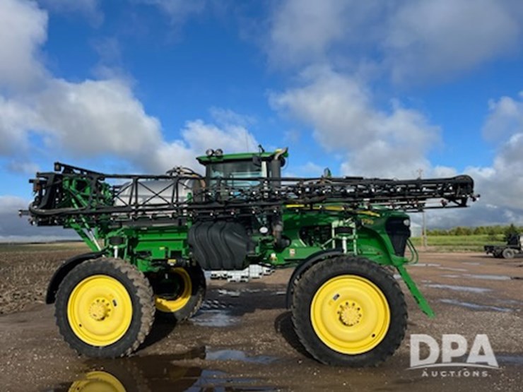 2010-john-deere-4730-image-4