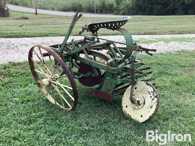 john-deere-2-image-7