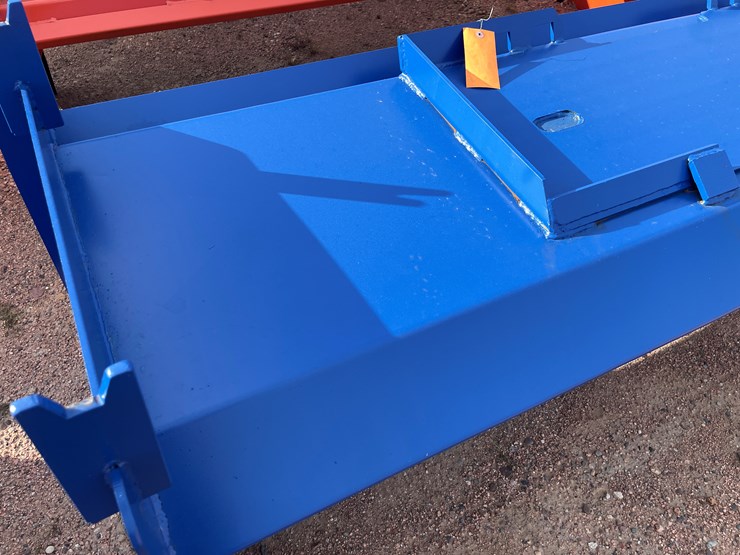 #4072-•-8'-snow-pusher-attachment-image-3