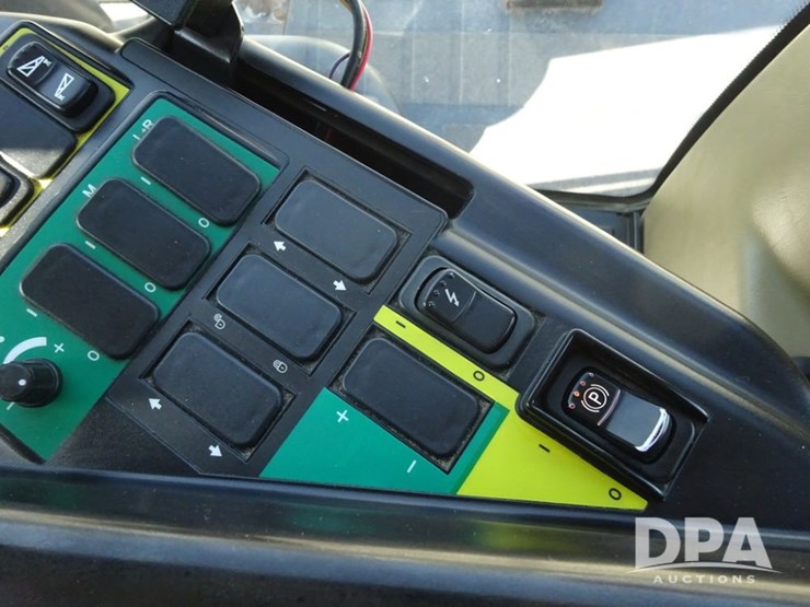 2011-case-ih-titan-4530-image-81