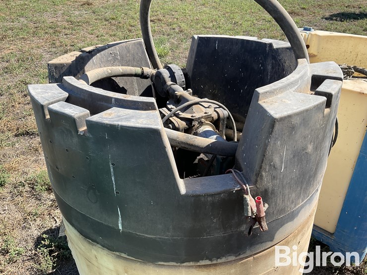 snyder-454l/120-gallon-liquid-fertilizer-poly-shuttles-image-12
