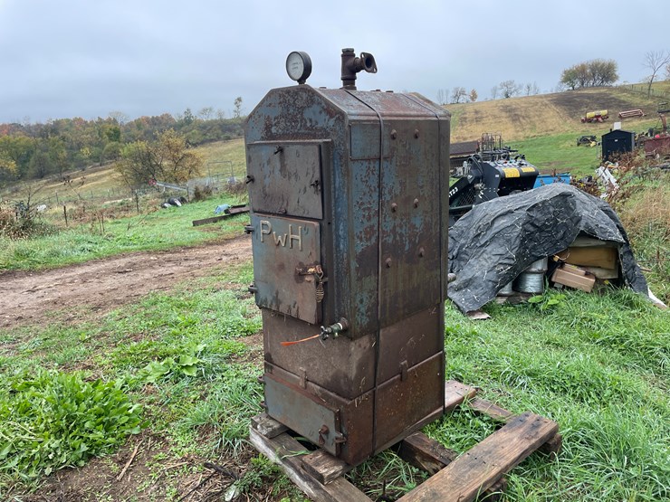 #8103-•-prairie-wood-heating-stove-image-1