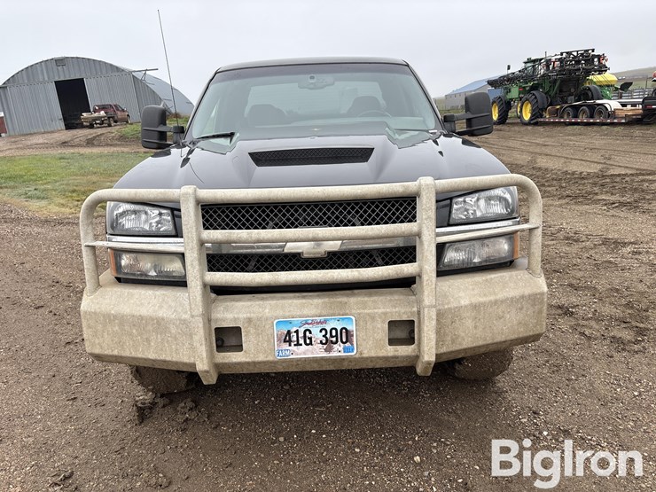 2003-chevrolet-silverado-2500-image-2