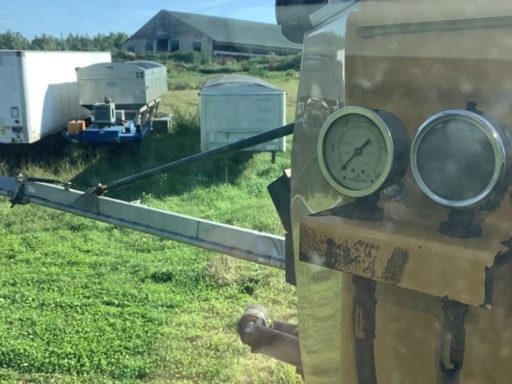 2014-ag-chem-rg1300b-image-15