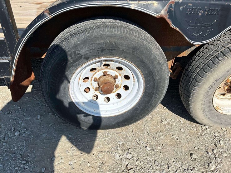 2003-big-tex-10pi-16ft.-t/a-pipe-top-utility-trailer-image-8