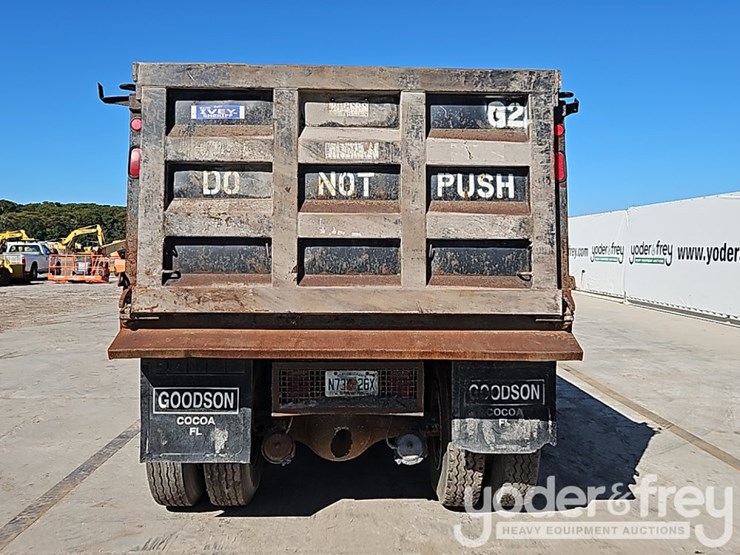 1988-ford-lt8000-image-19