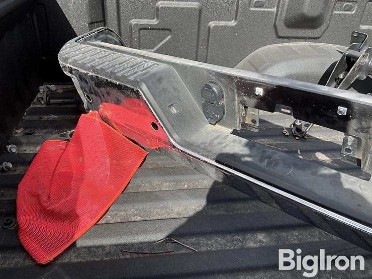 chevrolet-silverado-2500-image-10