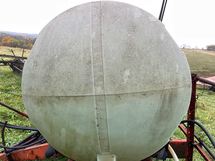 #8032-•-ag-sprayer-image-25