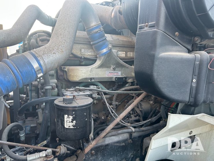 international-9100-image-18