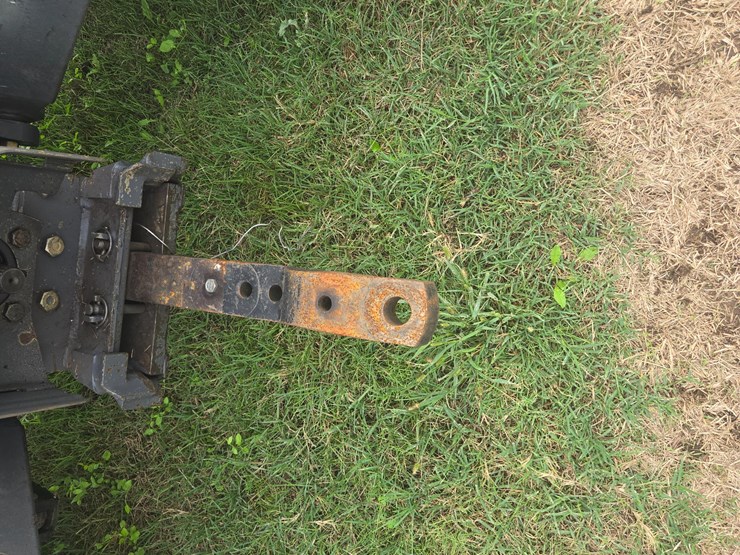 2002-new-holland-ts100-image-9