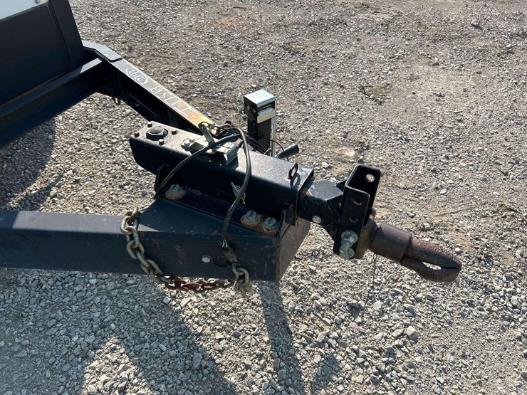 2014-multiquip-whisperwatt-40kw-three-phase-diesel-generator-image-14