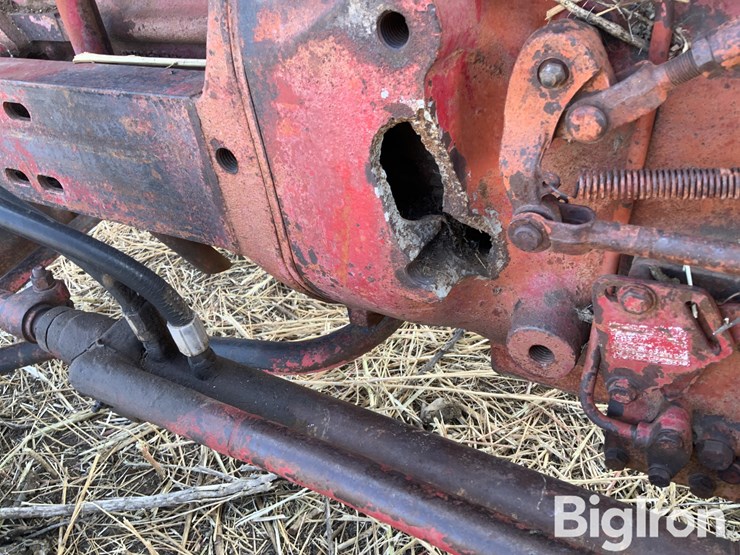 international-660-image-16