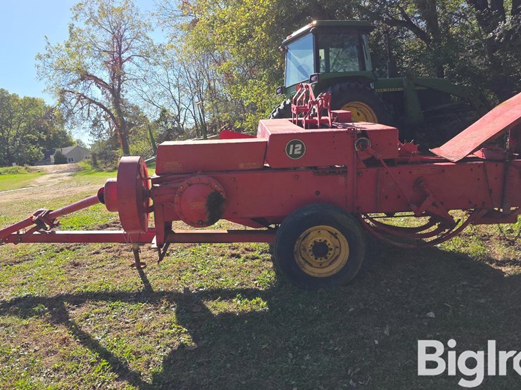 massey-ferguson-12-image-8