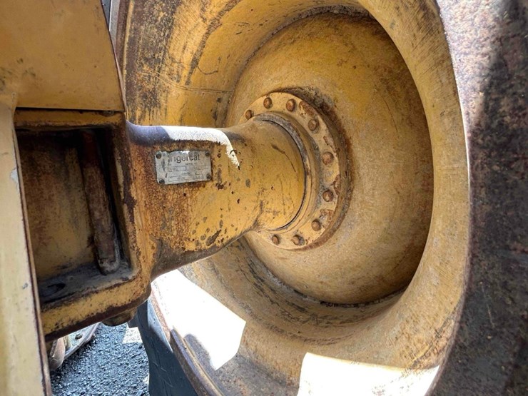 2013-tigercat-720e-image-24