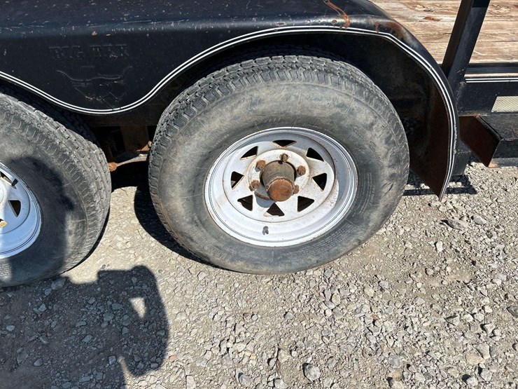 2003-big-tex-10pi-16ft.-t/a-pipe-top-utility-trailer-image-11