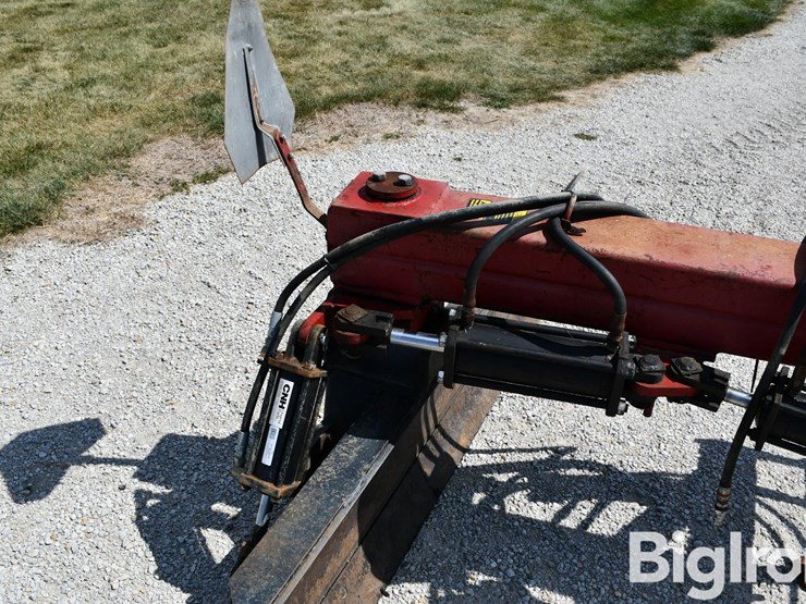 international-50-image-12