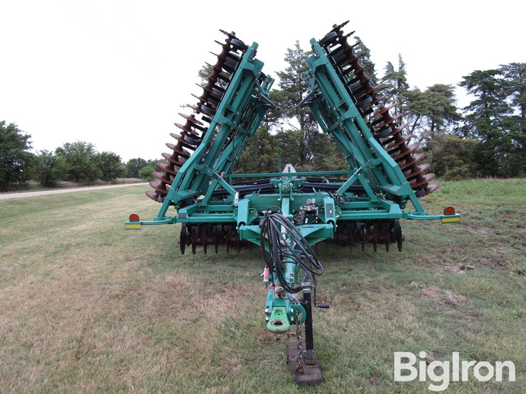 2015-great-plains-3500tm-image-2