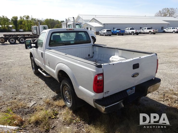 2011-ford-f250-image-16