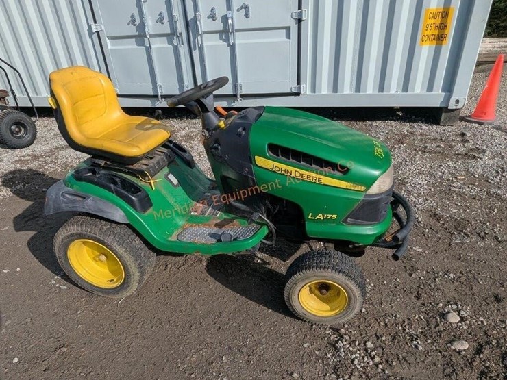 john-deere-175-image-10