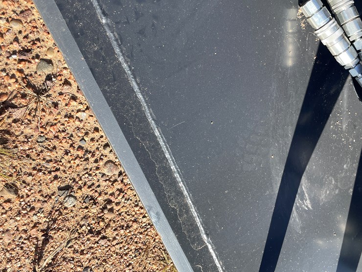 #4083-•-84"-smooth-faced-grapple-bucket-attachment-image-20