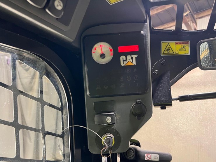 caterpillar-272c-image-20