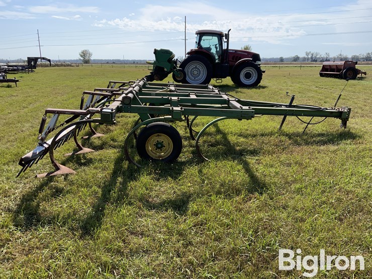 john-deere-1610-image-4