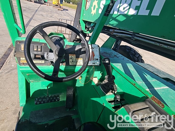 2016-sky-trak-6042-image-31