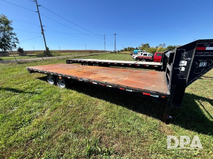 2004-load-max-gooseneck-trailer-(gp11715,-unit-126169)-image-2