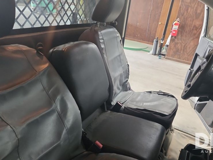 2012-dodge-ram-5500-image-33