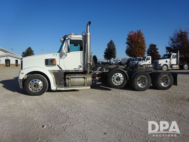 2018-freightliner-coronado-day-cab-glider-truck-(pz13996,-unit-773)-image-33