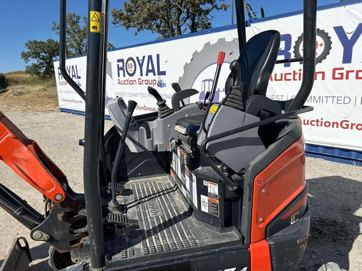 2023-kubota-u27-4-image-8