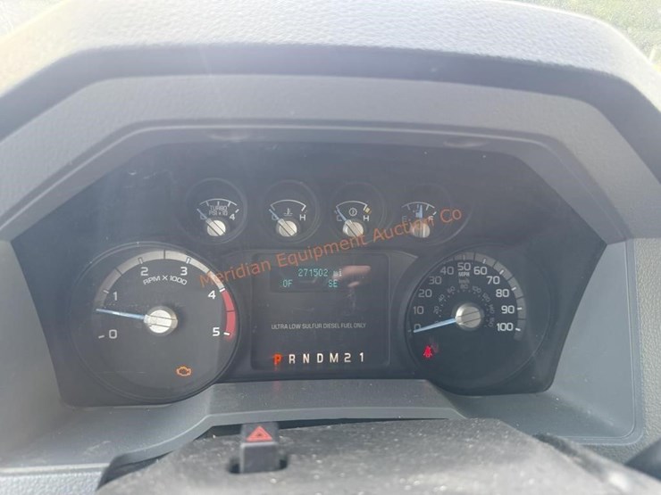 2015-ford-f350-xlt-image-50