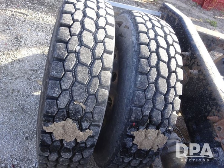 2016-freightliner-coronado-day-cab-glider-truck-(pz13982,-unit-720)-image-47