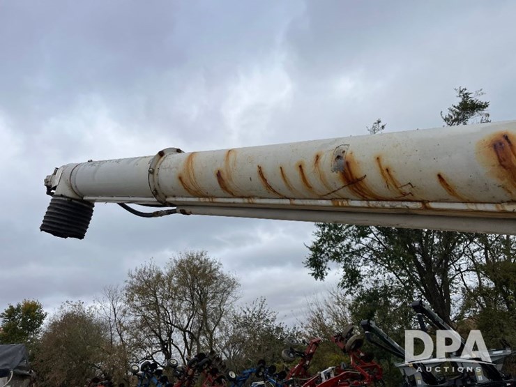 1995-freightliner-fl70-image-37