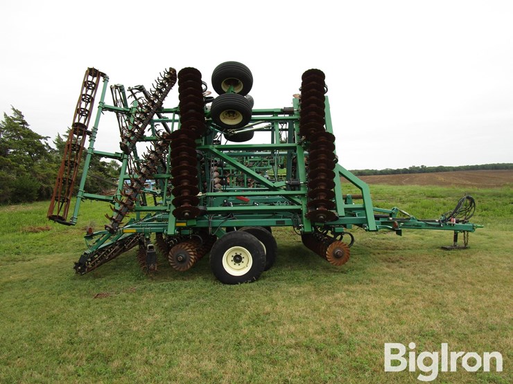 2015-great-plains-3500tm-image-4