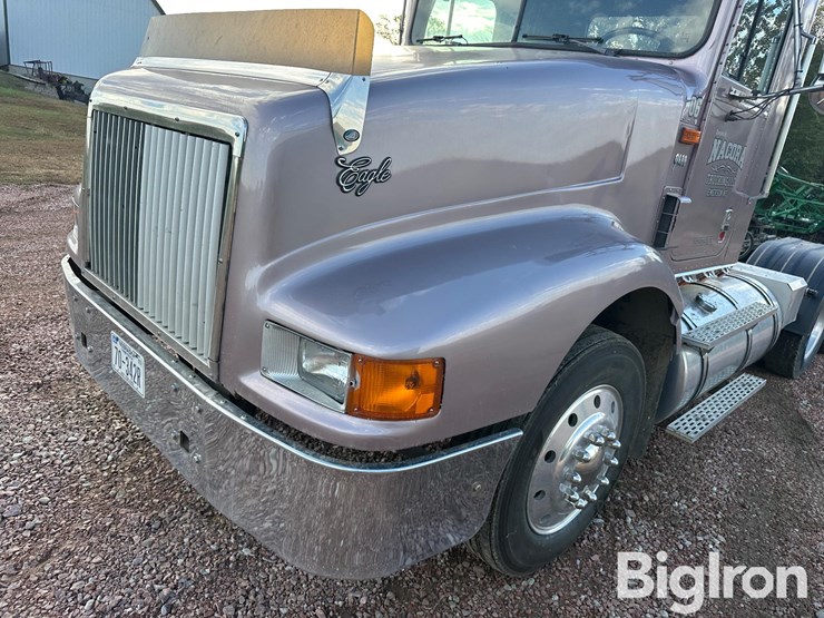 1995-international-9400-image-17