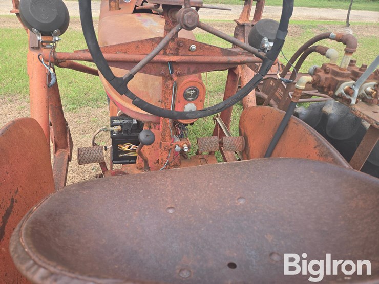 1941-international-m-image-18