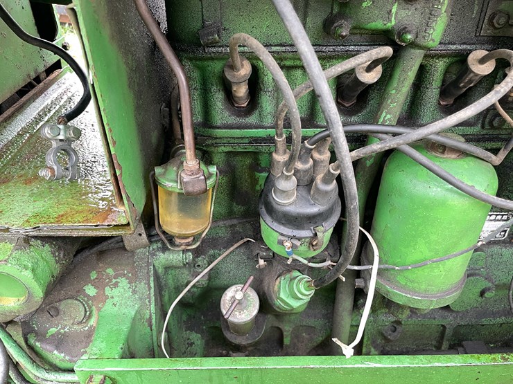 john-deere-2010-image-13