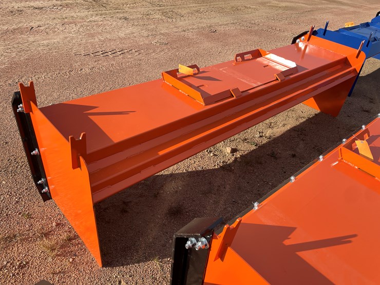 #4058-•-10'-hd-snow-pusher-attachment-image-1