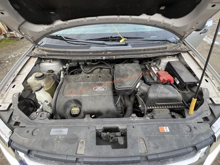 2011-ford-edge-image-26